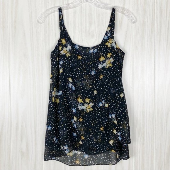 CAbi XS Navy Floral Sleeveless Blouse - Picture 2 of 5